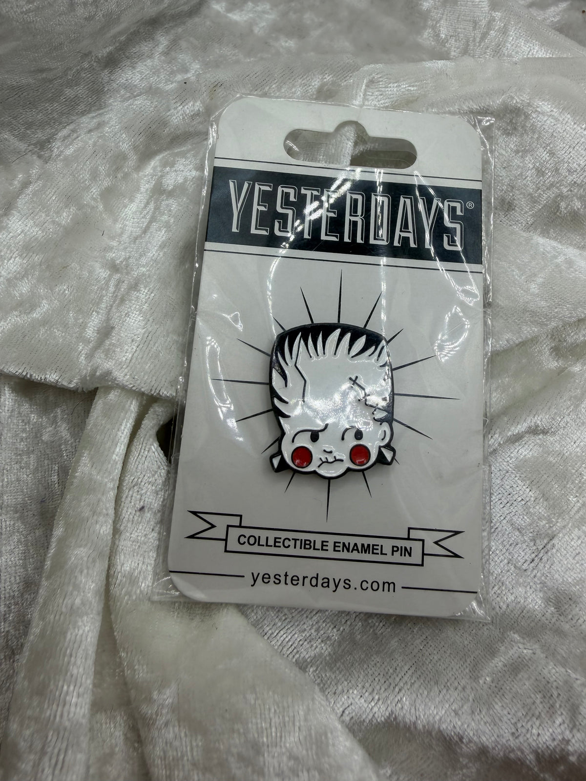 Fan made by Yesterdays Pins 1.25 inch black dye soft enamel lapel pin Frank art by Show Pigeon single post black rubber backer