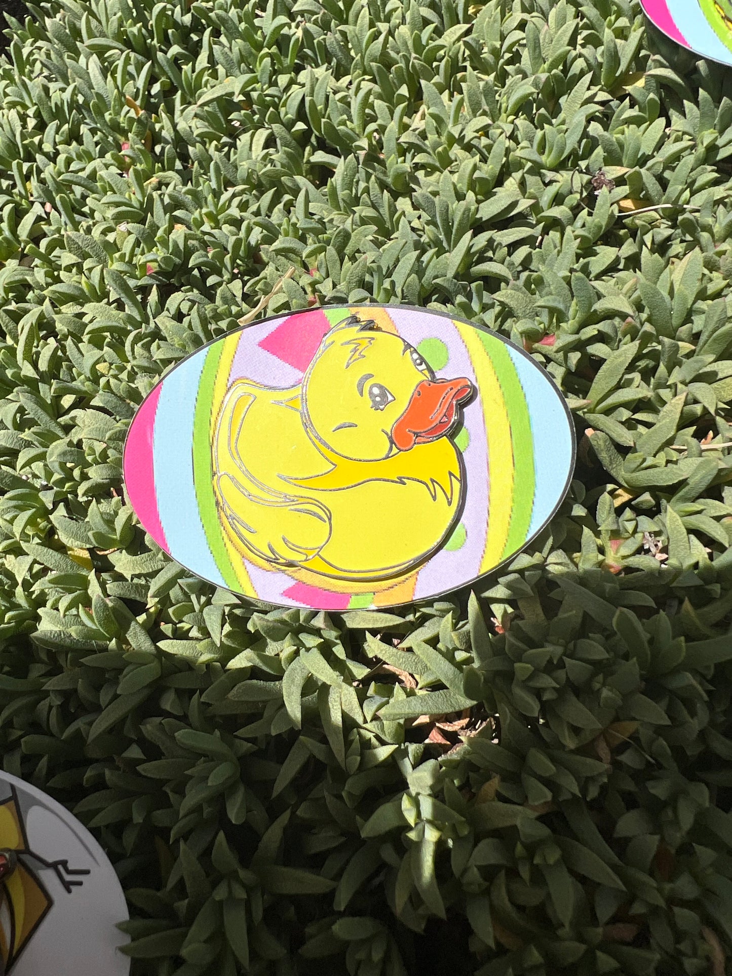 Duck Pin Yellow Glow Le 30