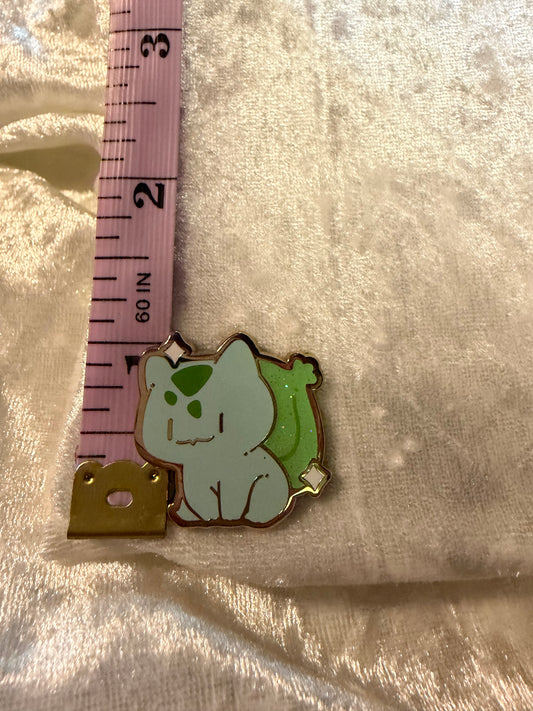 Bulbasaur Enamel Pin - Mini Mon Series | Gold Metal & Rainbow Glitter By Xhilyn | Fan Made