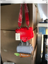 Load image into Gallery viewer, BRAND NEW DANIELLE NICOLE LOONEY TUNES GOSSAMER 2 PC Set BUGS BUNNY Gossamer Bag