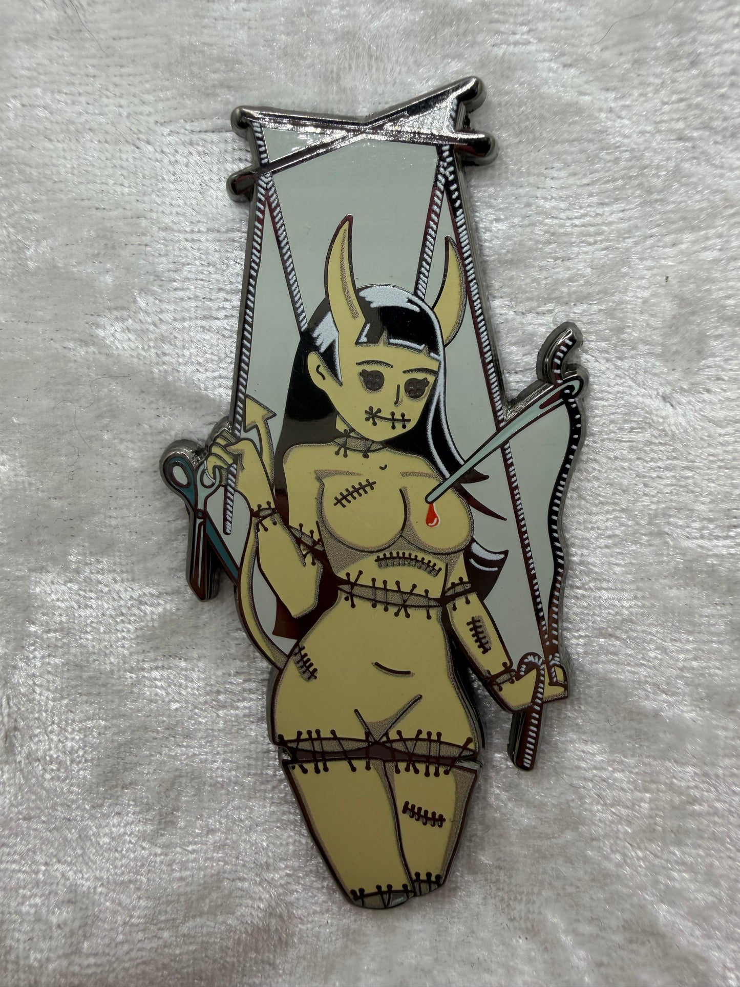 Voodoo Doll Fantasy Pin Le 50 By Bendiesticks