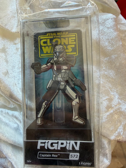 Captain Rex FiGPiN #572 Star Wars Clone Wars Best Buy Exclusive collectible enamel pin in display box