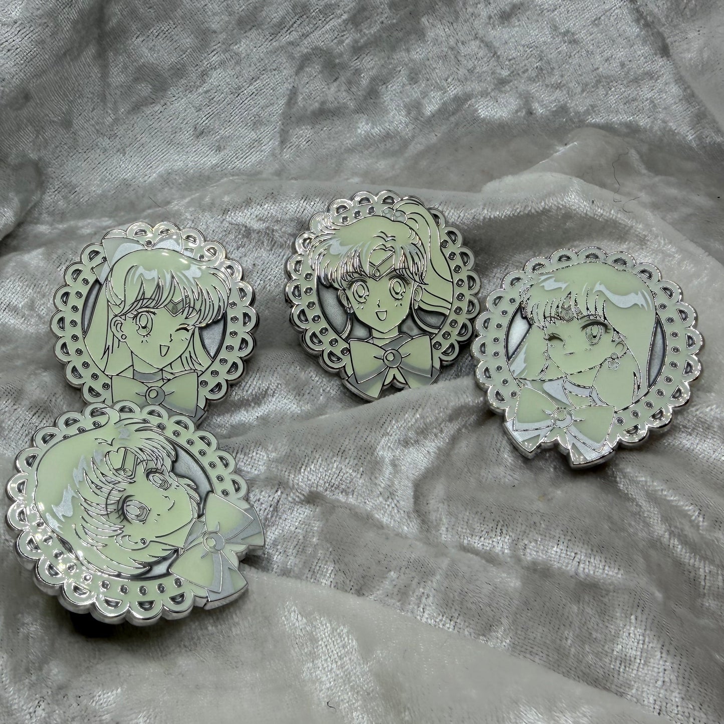 Glow in the dark uncommon FiGPiN Mystery Mini Sailor Moon Series 2 set featuring Venus Mars Jupiter and Mercury