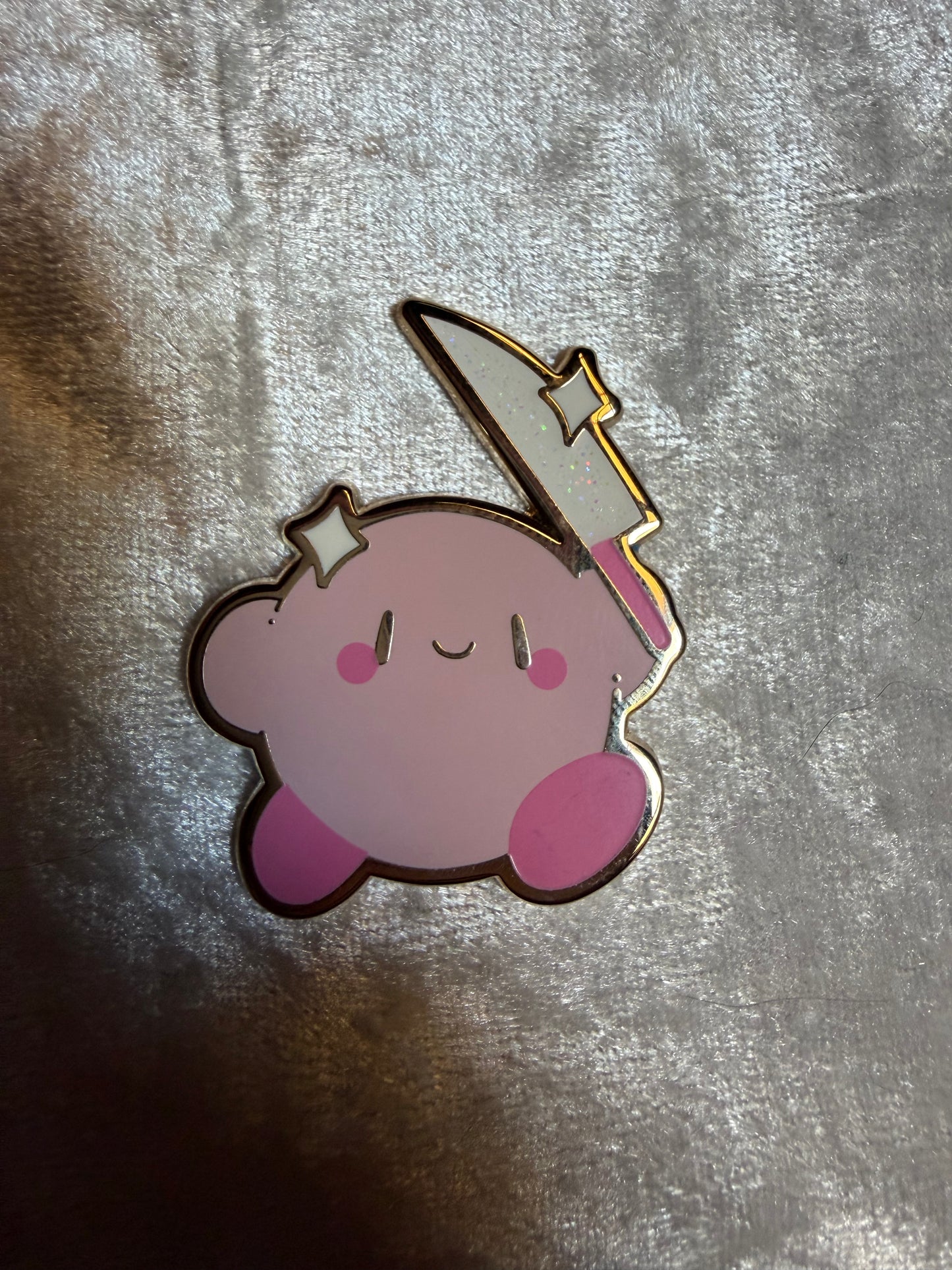 Kirby Glitter Knife Pin - Xhilyn Fan-Made Hard Enamel