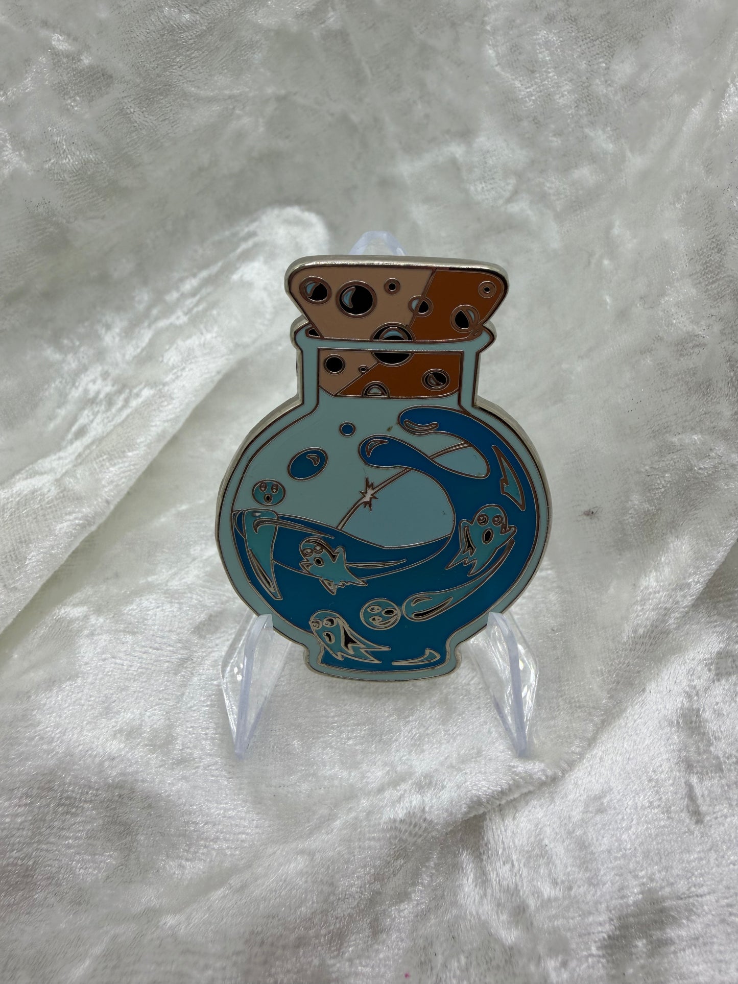 Blue Potion Bottle Ghost Fantasy Pin Le 20 By Bendiesticks