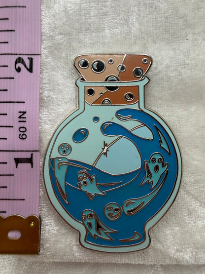 Blue Potion Bottle Ghost Fantasy Pin Le 20 By Bendiesticks