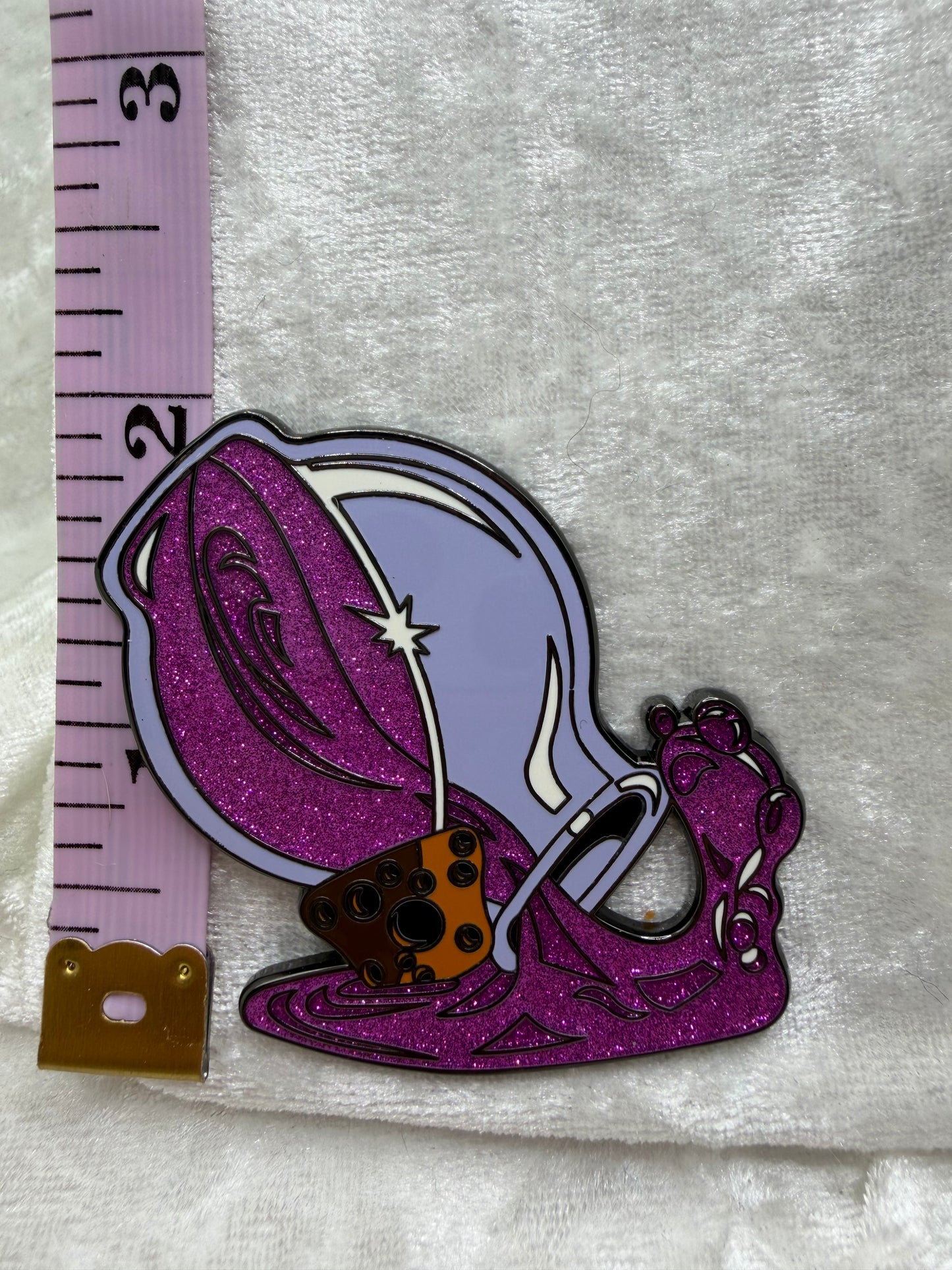 Purple Potion Spell Bottle Fantasy Pin Le 20 By Bendiesticks