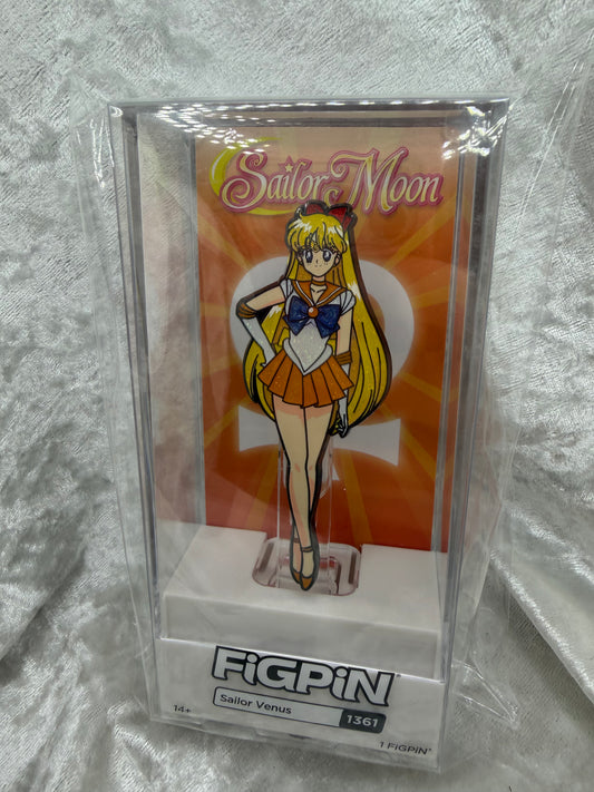 FiGPiN Sailor Moon Sailor Venus Glitter #1361 LA Comic Con Exclusive LE 500