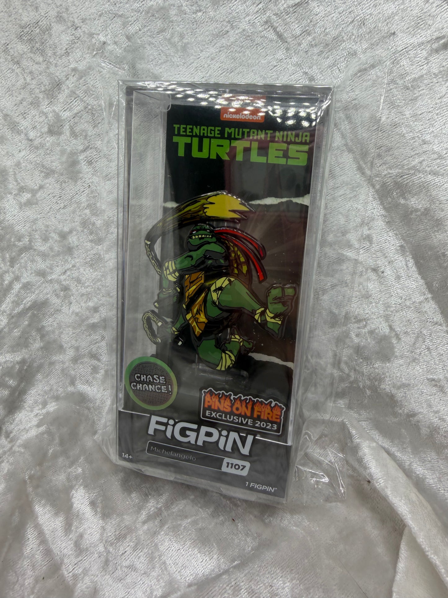 FiGPiN TMNT Teenage Mutant Ninja Turtles Michelangelo #1109 - Pins On Fire Exclusive Unlocked