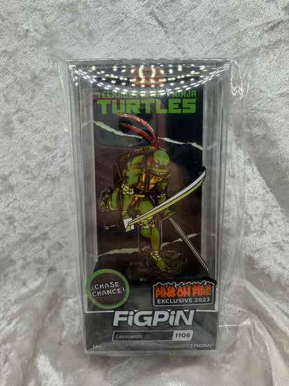 FiGPiN TMNT Teenage Mutant Ninja Turtles Leonardo #1106 - Pins On Fire Exclusive Unlocked