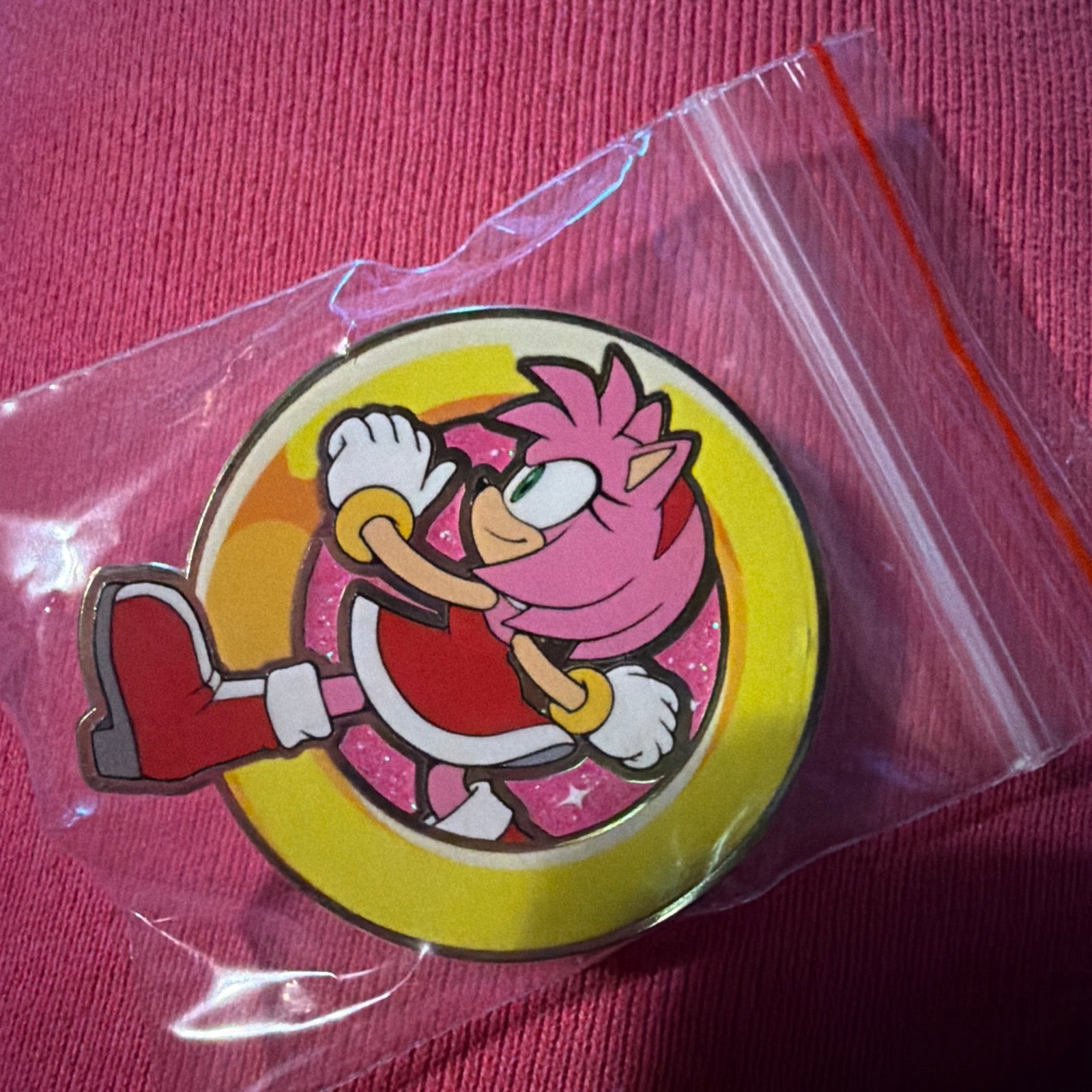 Sonic The Hedgehog Amy Rose Character Ring Blind Bag Series Enamel Pin Badge