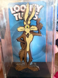 FiGPiN Looney Toons Wile E. Coyote Enamel Pin #652 Exclusive Limited 2000