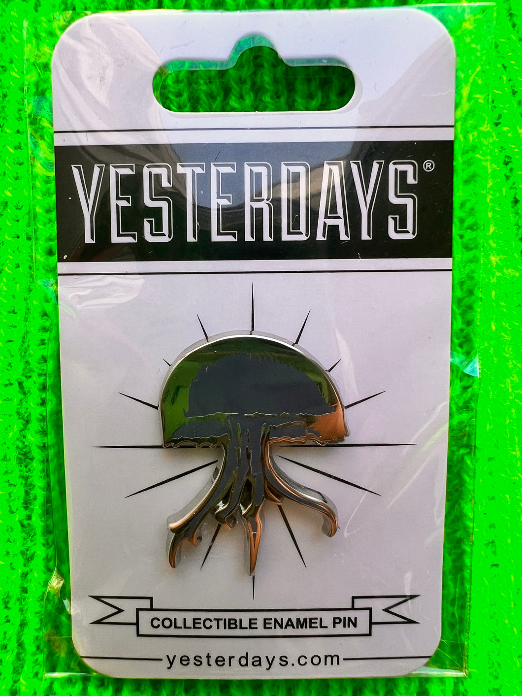 Yesterdays Jellyfish Spirit Ashes Elden Ring Enamel Pin