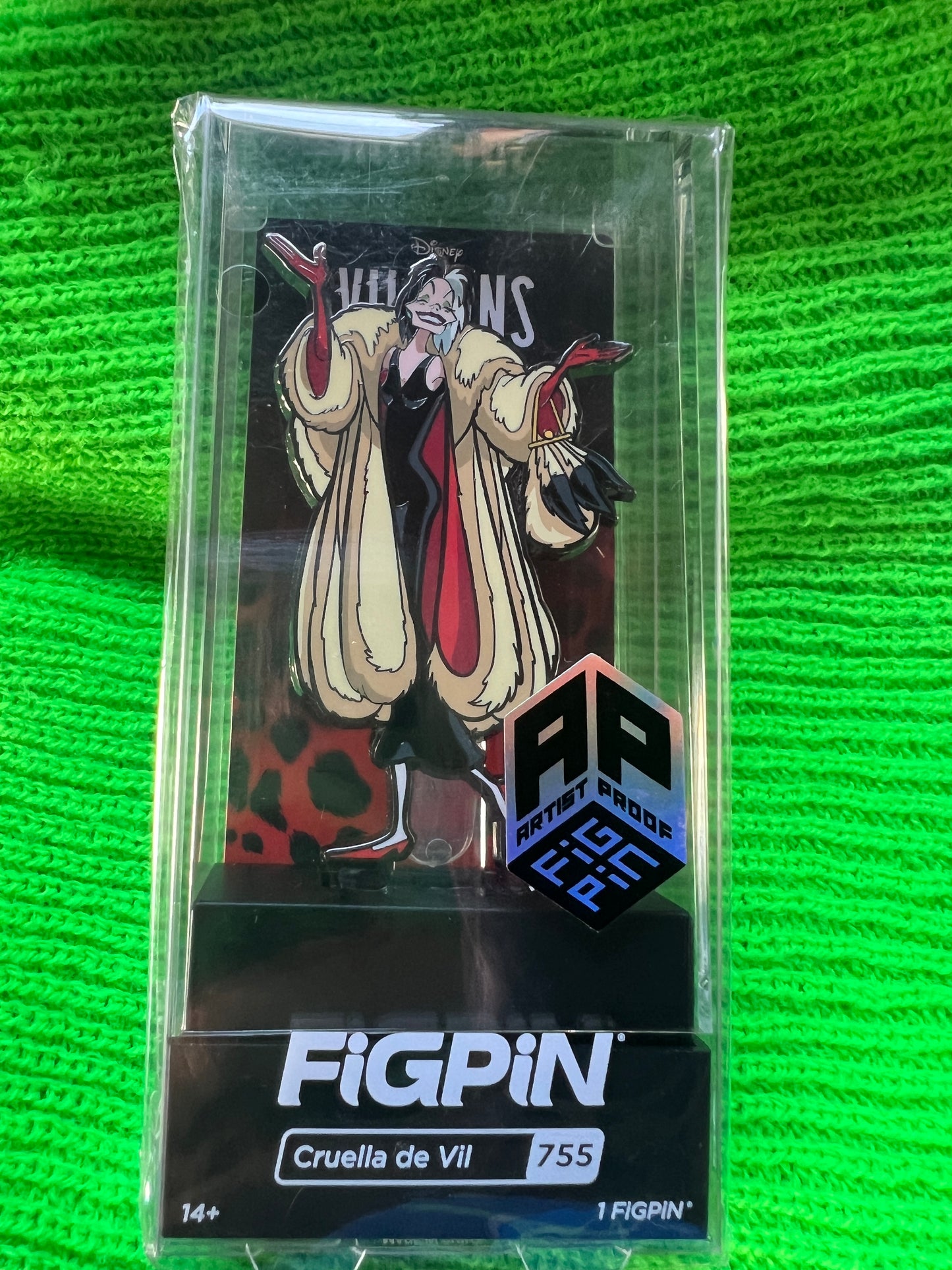 FiGPiN Disney Villains Cruella de Vil #755 AP Artist Proof Pin Collectible New