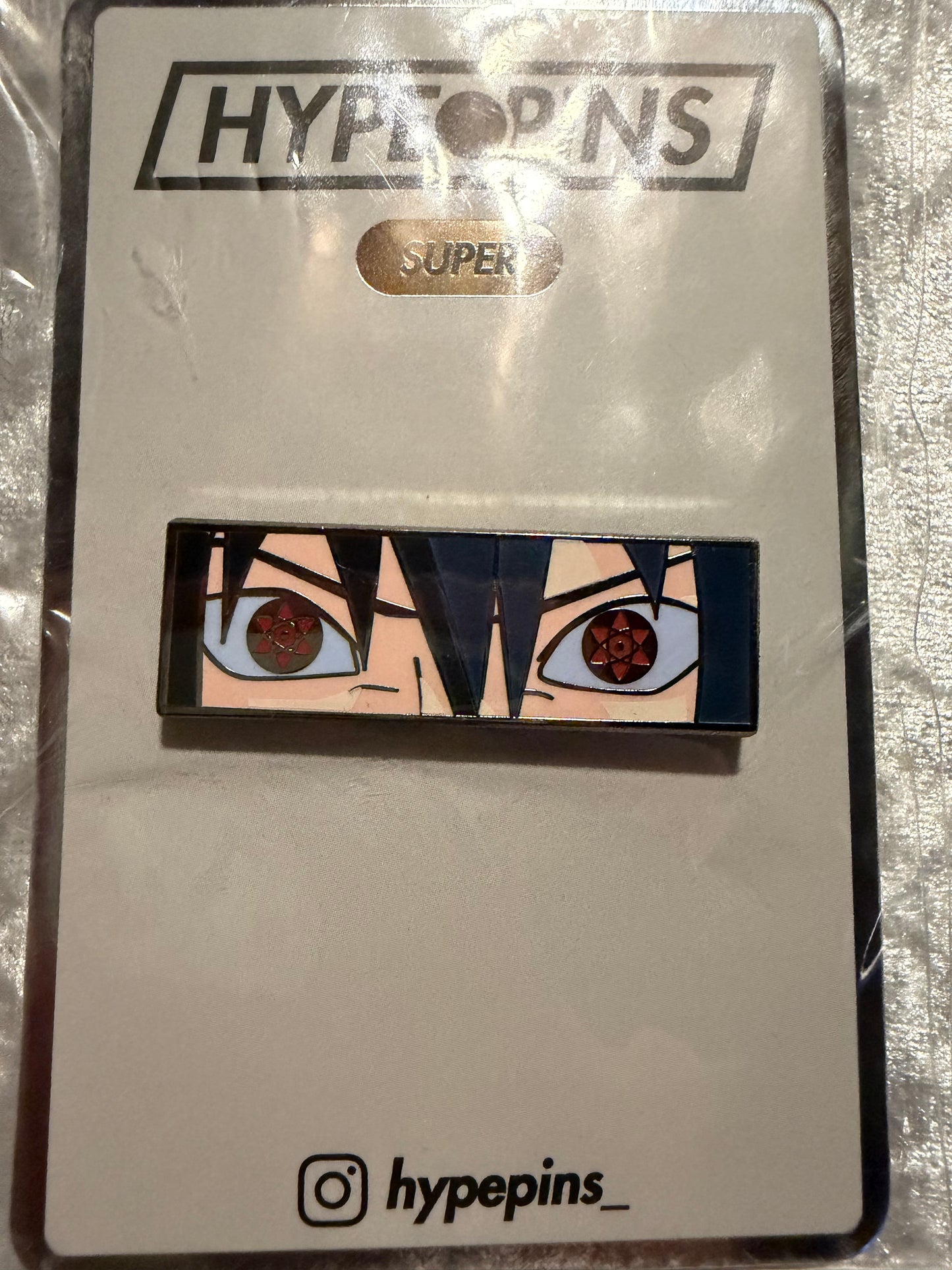 Sasuke Sharingan Enamel Pin | Naruto Anime Collectible - Hype Pins