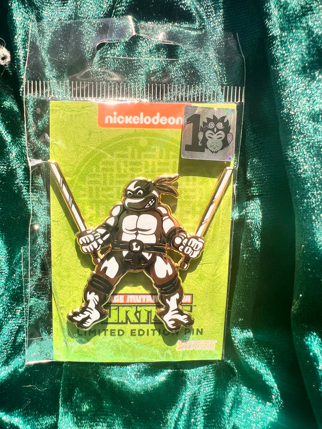 Zen Monkey Studios 10th Anniversary Leonardo TMNT Pin