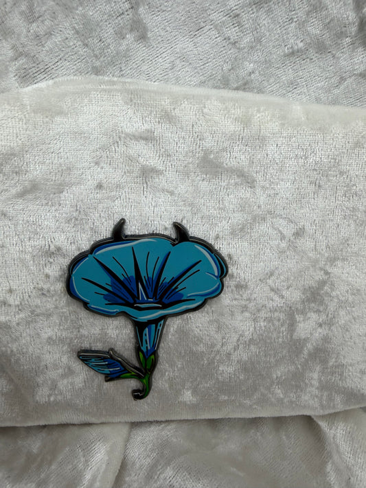 Devil Lilly in Blue LE 15 Pin - 2 Inch - Bendiesticks