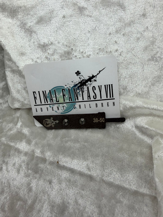 Final Fantasy Sword LE 50 Pin - 2.5 Inch - Bendiesticks