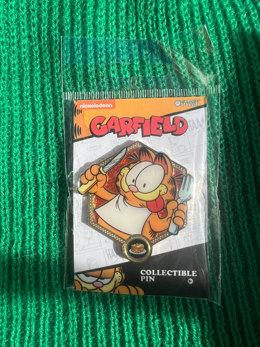 Zen Monkey Studios Golden Series 2: Hungry Garfield - Garfield Pin
