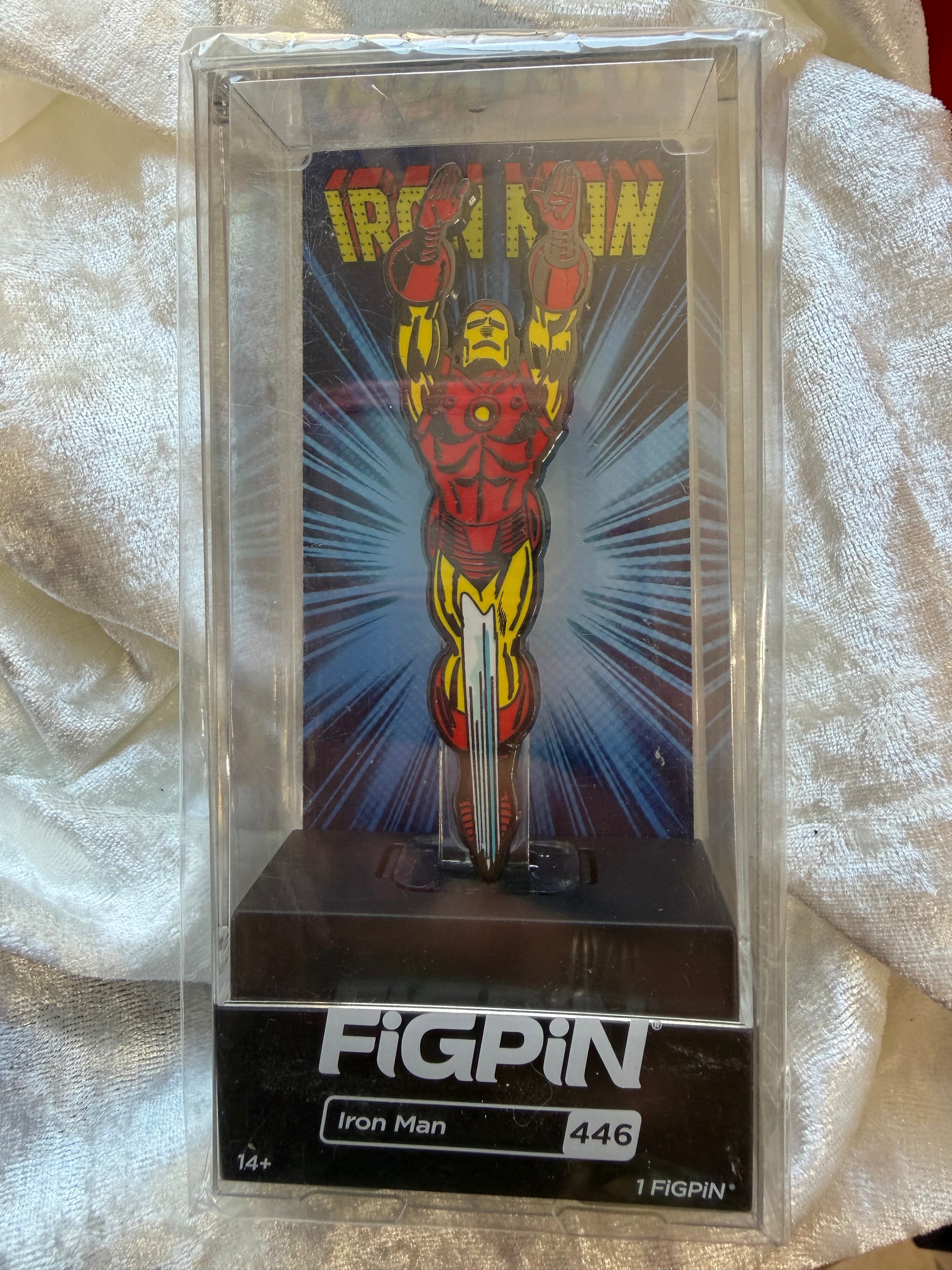 Iron Man FiGPiN #446 Marvel Classics LE 2000 collectible pin (2020 Release) in display box