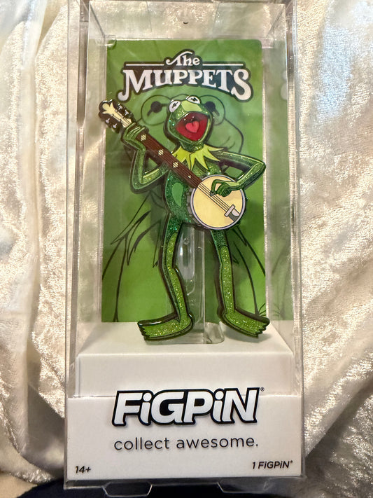 Kermit the Frog FiGPiN #2109 The Muppets LE 500 green glitter collectible pin (The Orphanage Collection, looks brand new) in display box