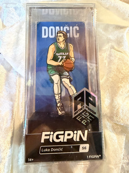 Luka Dončić FiGPiN #S5 Artist Proof AP Dallas Mavericks 75 Aps Made NBA collectible pin in display box