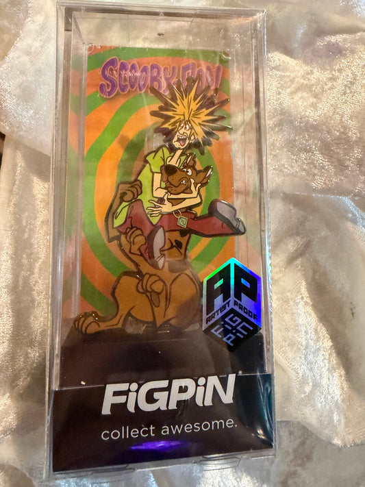 Shaggy & Scooby-Doo FiGPiN #1568 Artist Proof AP Scooby-Doo! collectible pin in display box