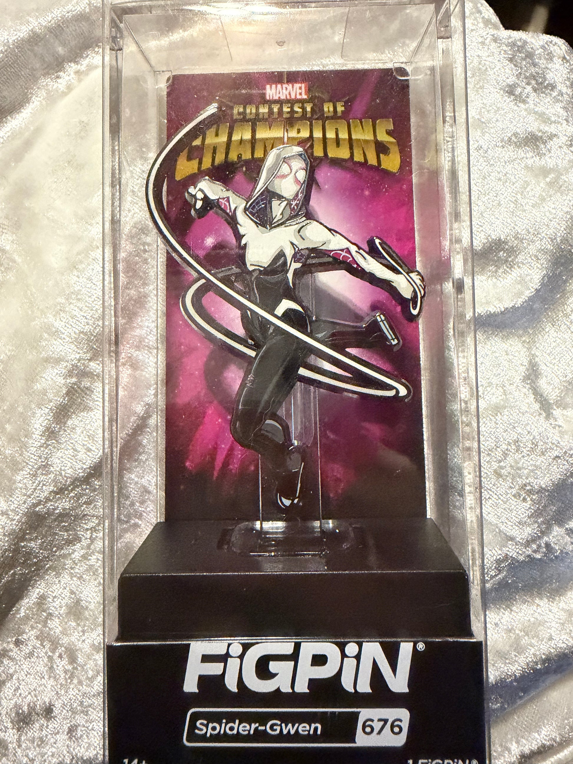 Spider-Gwen FiGPiN #676 Contest of Champions LE 2000 Marvel collectible pin (The Orphanage Collection, in great condition)