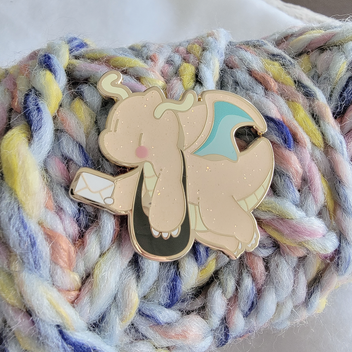 Delivery Dragonite Enamel Pin | Gold Metal, Glitter & UV Print | Xhilyn - Fan Made