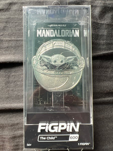 FiGPiN silver #600 Mandalorian Grogu the child Star Wars UNLocked