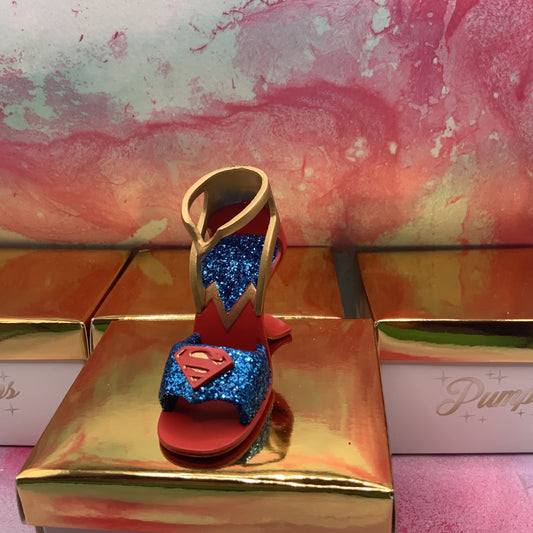 Cryptozoic Pumps DC Comics Series 1 Supergirl