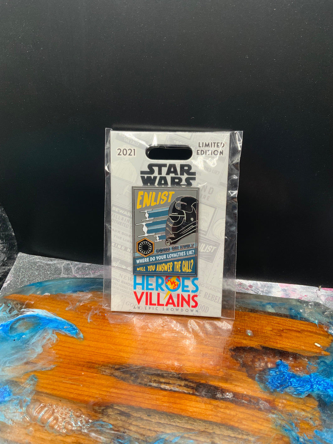 Disney Heroes Vs. Villains Pin Star Wars the First Order LE 2000