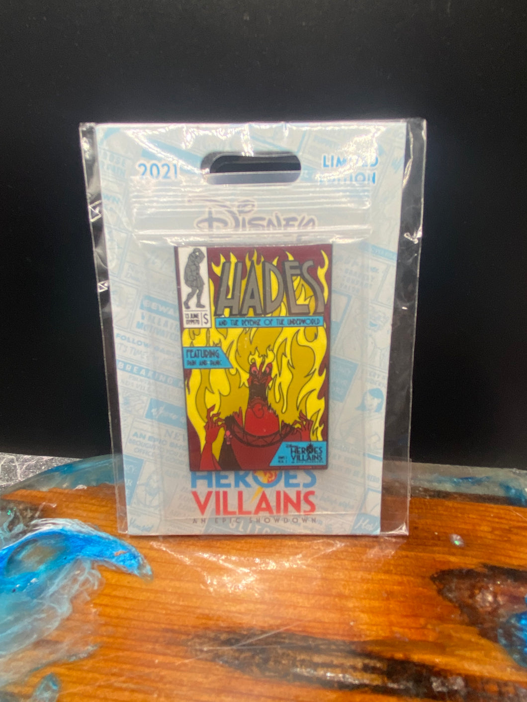 Disney WDW Heroes VS Villains Comic Book Cover Hades Pin Le 750