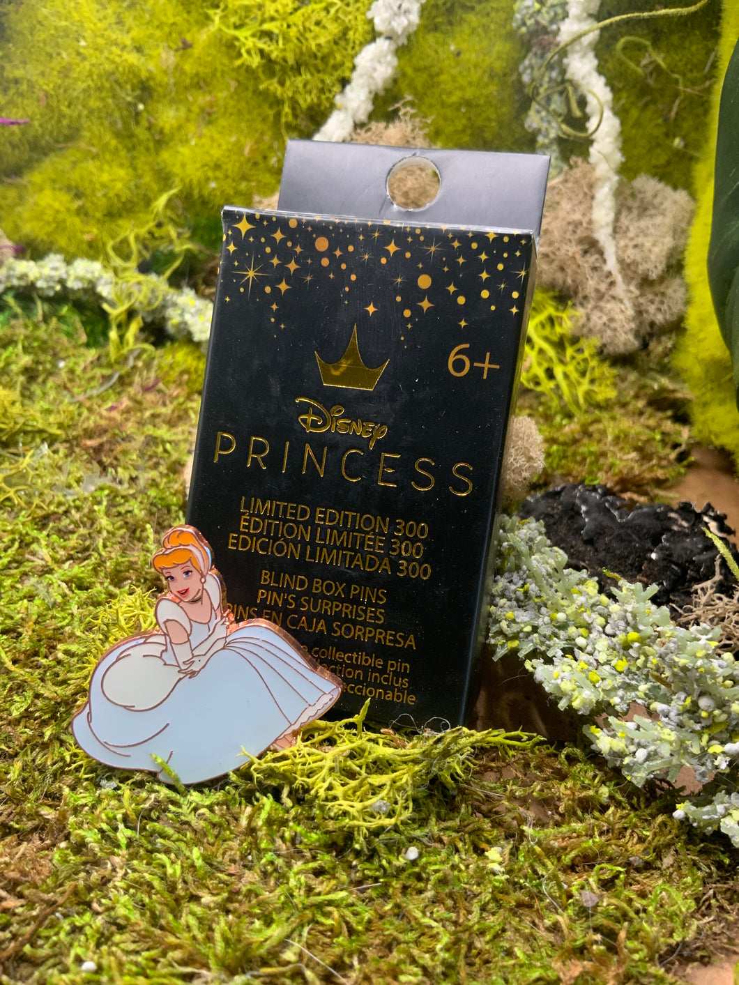 Disney Loungefly Le 300 Cinderella Princesse Princesses Pin