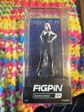 Load image into Gallery viewer, FiGPiN Marvel Spider-Gwen #317 LOCKED
