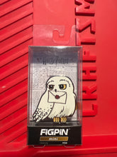 Load image into Gallery viewer, FiGPiN Mini Harry Potter Hedwig #M59 Locked
