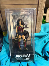 Load image into Gallery viewer, FiGPiN #322 Wonder Woman Justice League Locked
